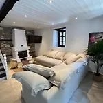 The Dream House * İskados