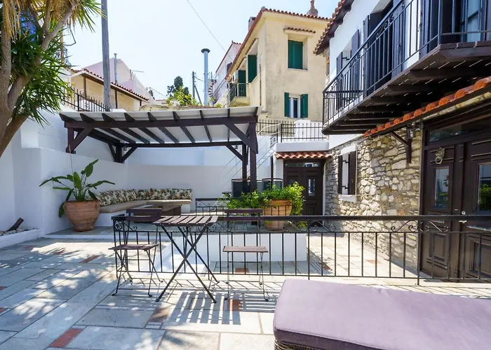 The Dream House بيت للعطل *